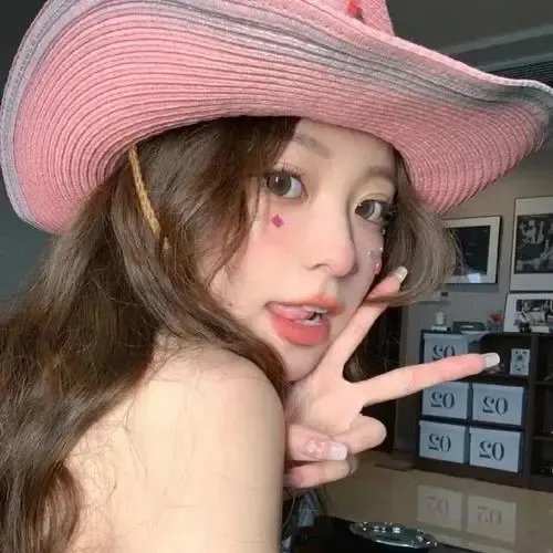 动作女主:水果应援团